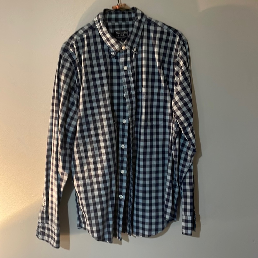 MENS XL SHIRT 👔